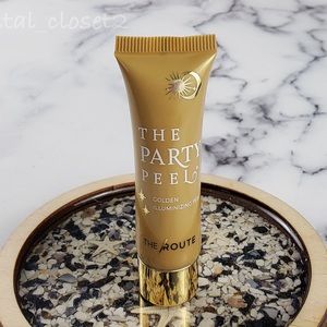 THE ROUTE The Party Peel Golden Illuminizing Peel